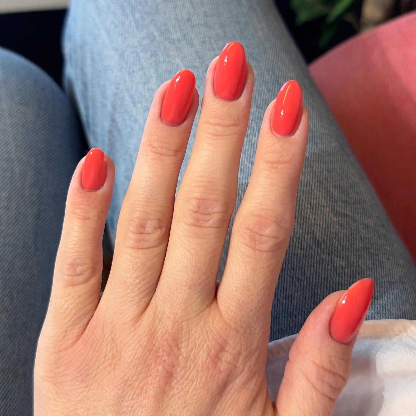 Gel Polish • 577 Peony • 21FREE