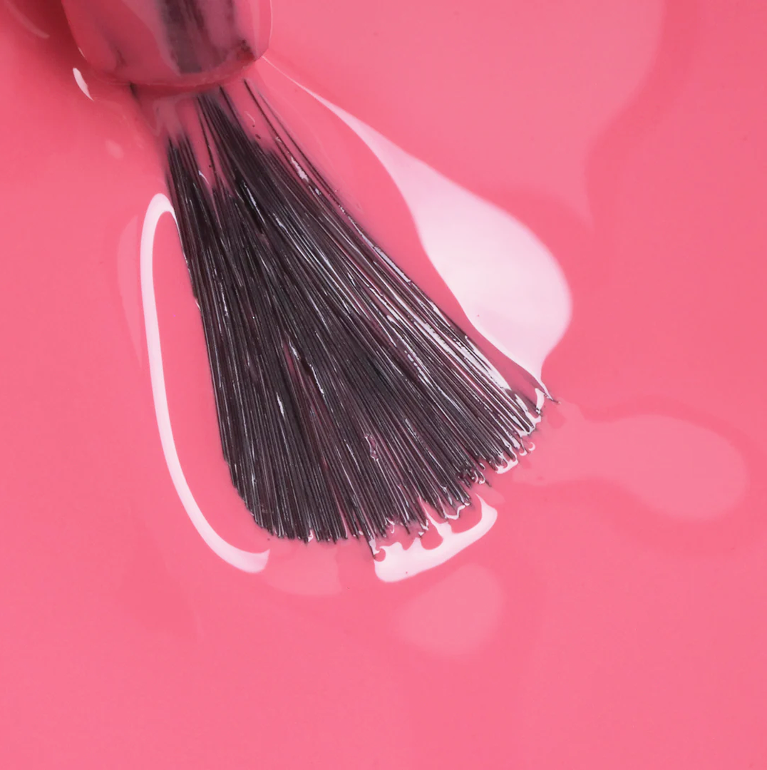 Gel Polish • 826 Bubblegum Breeze • 21FREE • The Gel Collection™