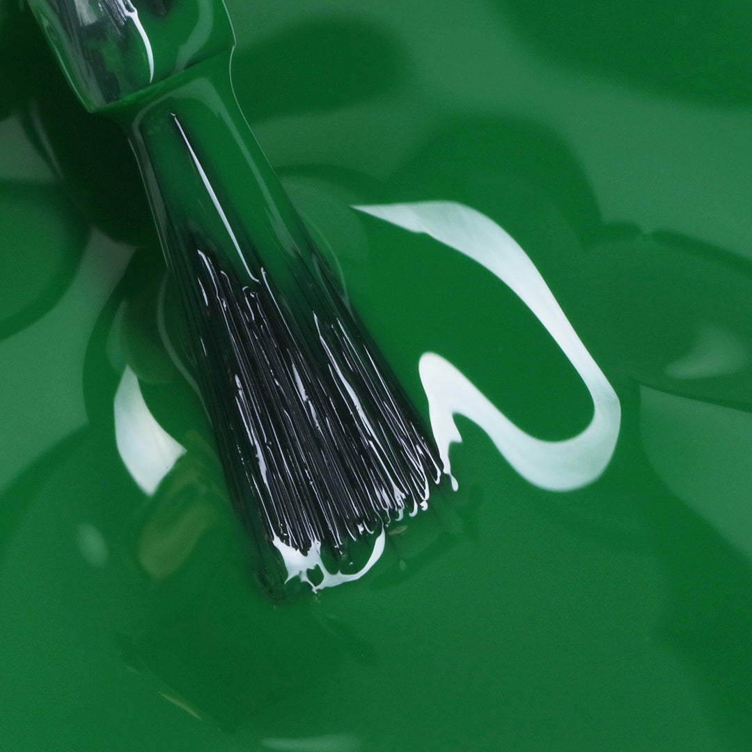 Gel Polish • 698 Green Blossom • 21FREE