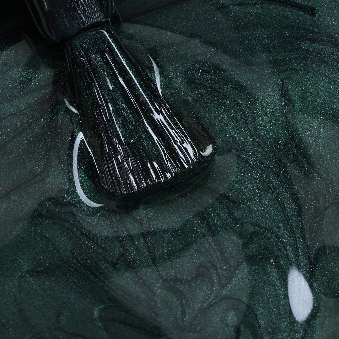 Gel Polish • 747 Minty Marvel (semi-transparent) • 21FREE