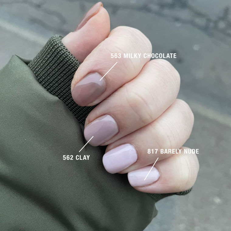 817 Barely Nude
