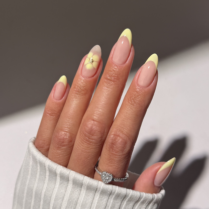 Gel Polish • 515 Vanilla • 21FREE