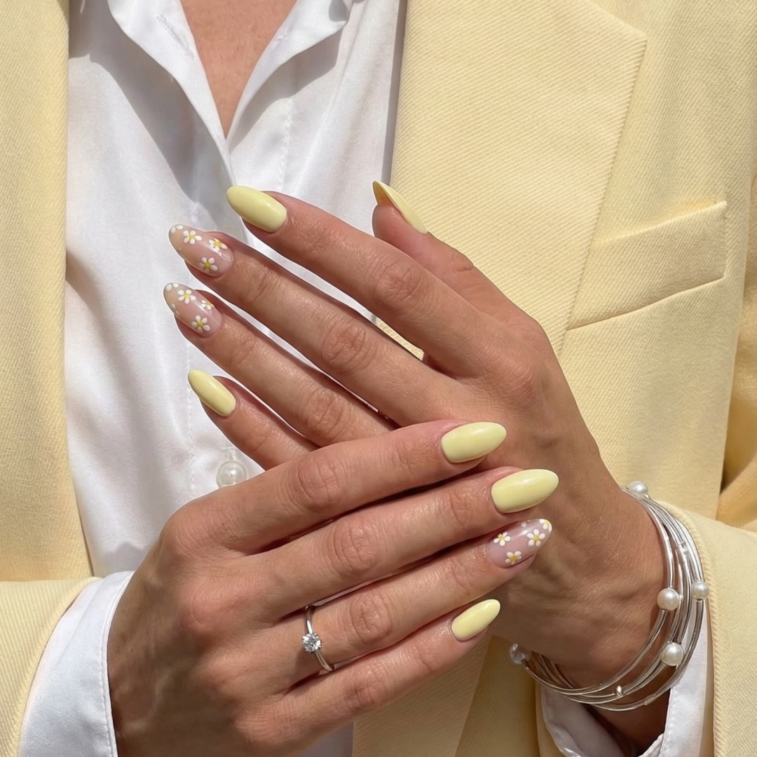 Gel Polish • 515 Vanilla • 21FREE