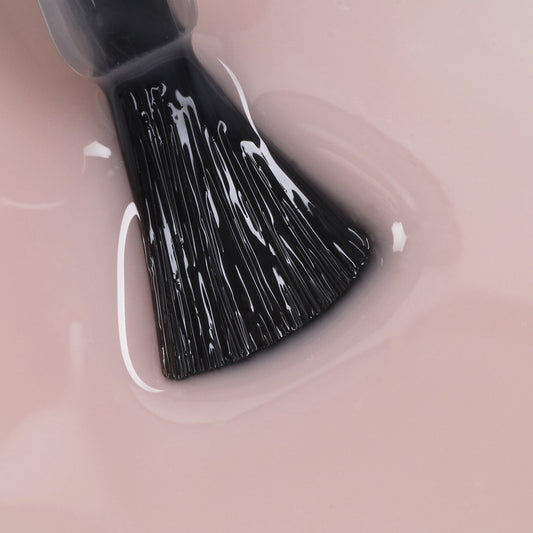 Gel Polish • 667 Winter Blush (transparent) • 21FREE