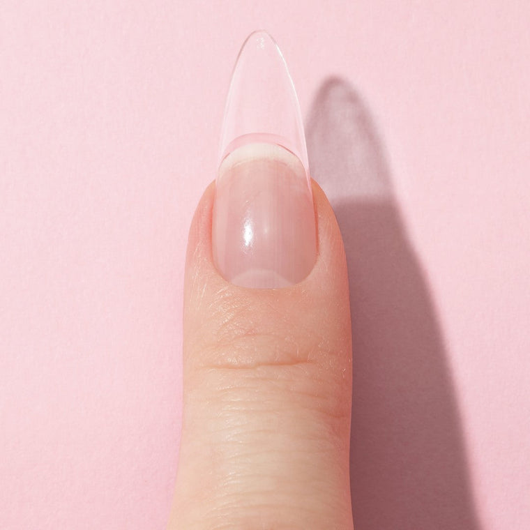 Soft Gel Press On Tipper • Stiletto Medium (600 stk)