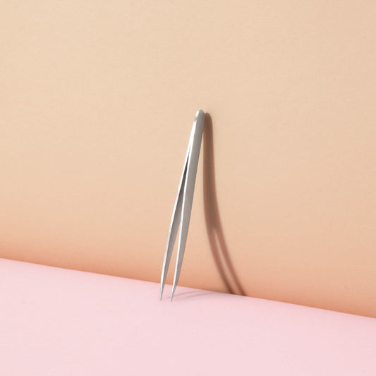 Tweezers