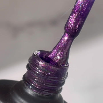 Cat Eye Gel Polish • Galaxy • 21FREE • The Gel Collection™