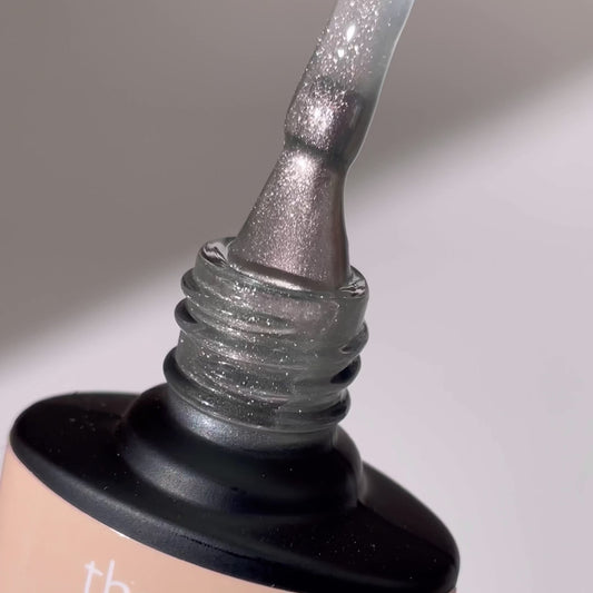 Cat Eye Velvet Gel Polish • Lunar Touch • 21FREE • The Gel Collection™