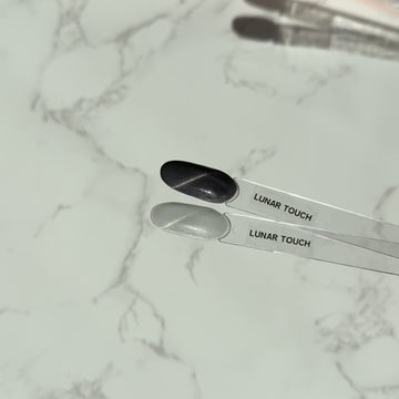 Cat Eye Velvet Gel Polish • Lunar Touch • 21FREE • The Gel Collection™